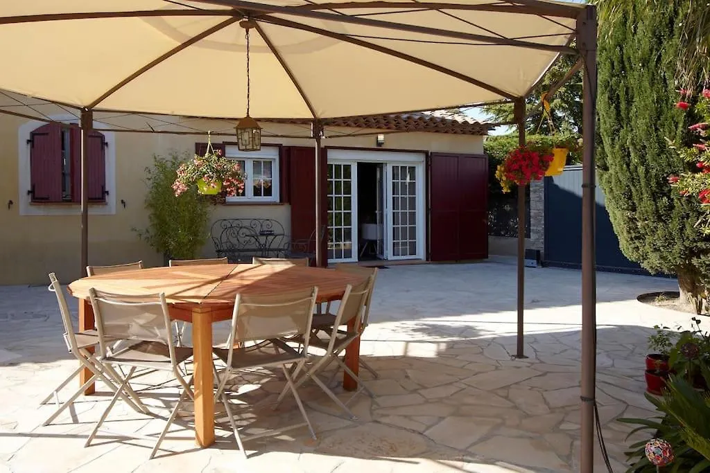 Studio Dans Villa Avec Piscine Cassis 0*,